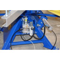 Pneumatic drive lift