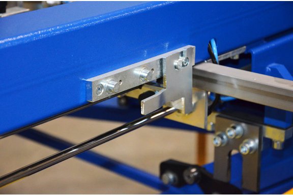 Stroke adjustment - 6 position front and rear stroke adjustment