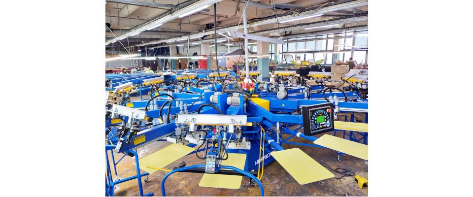 2006. КОМПАНИЯ ФАБРИКА. 1-АЯ ПЕЧАТНАЯ МАШИНА PRINTEX В РОССИИ